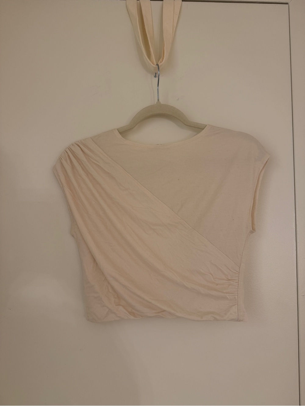 Reformation Ruched Crop Top in Light Beige - Picture 4 of 7